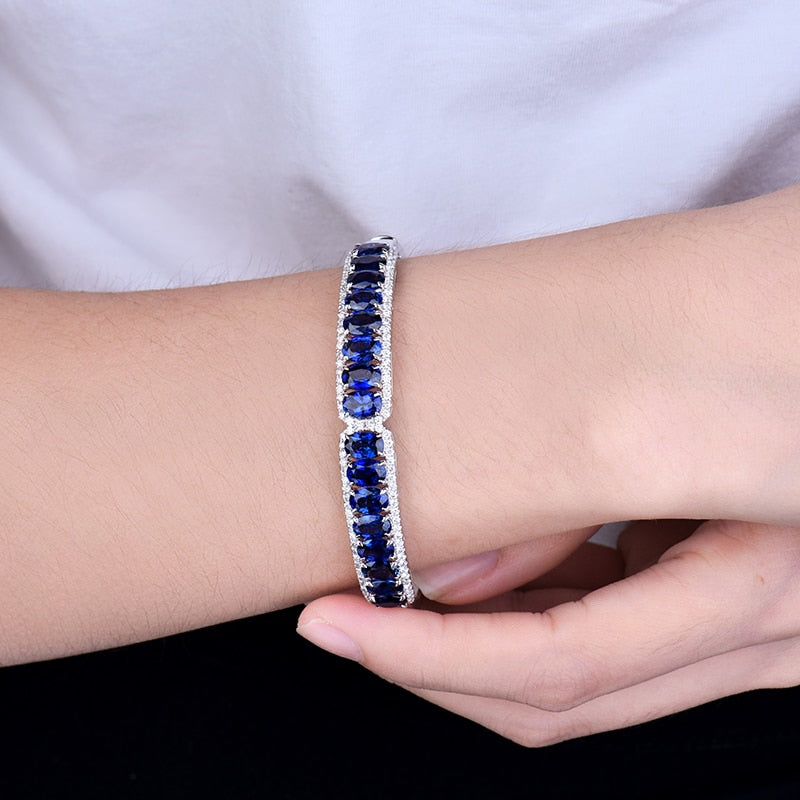 LOVERJEWELRY  White Gold 18K Diamond and Blue Sapphire Bracelet Bangle